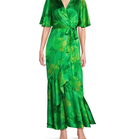 Elegant Green Wrap Dress - Picture 1 of 9